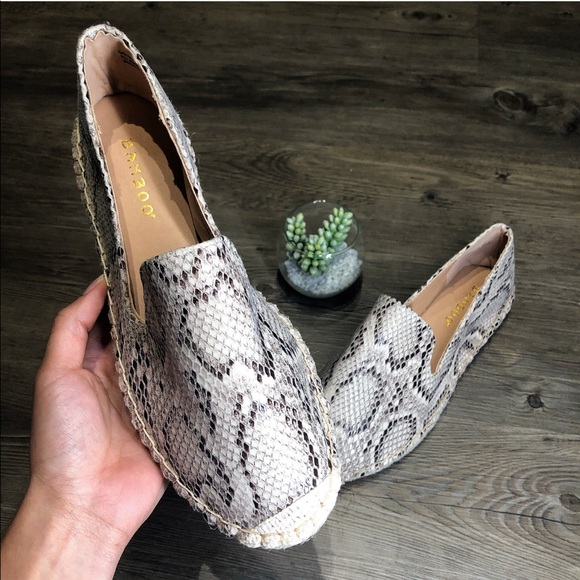 BAMBOO Shoes - Trendy Snake Espadrilles Mules / Bamboo